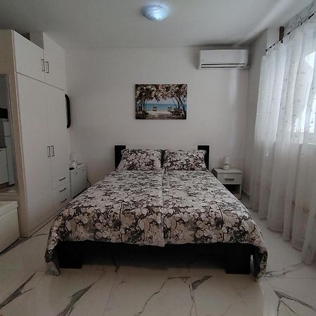 Studio-Apartman Ella Пореч Экстерьер фото
