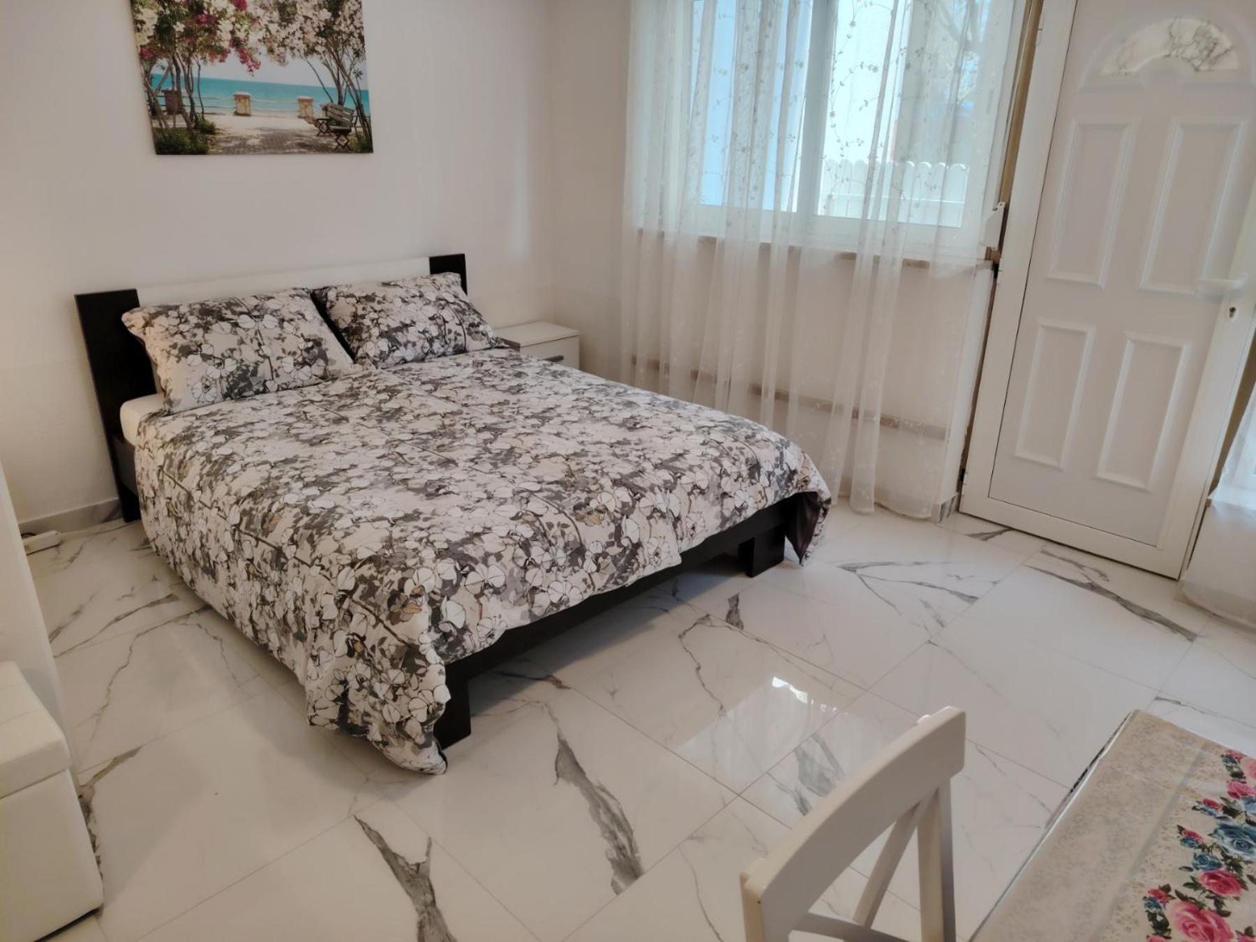 Studio-Apartman Ella Пореч Экстерьер фото