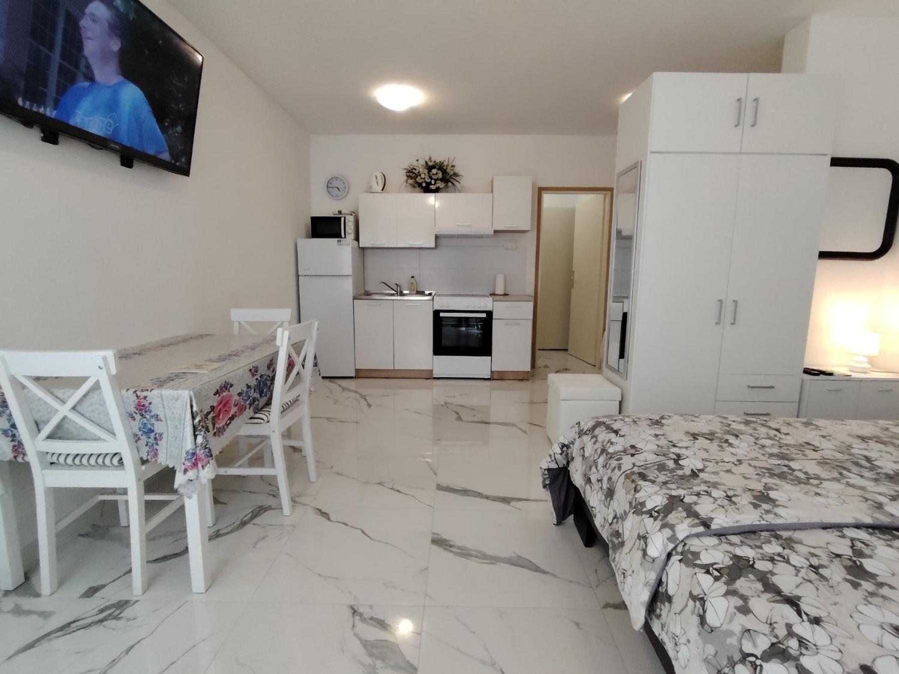 Studio-Apartman Ella Пореч Экстерьер фото